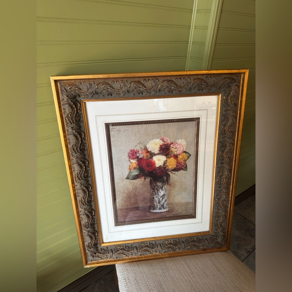 Vintage Floral Decorative Pinture in Wooden Frame Large and Elegant